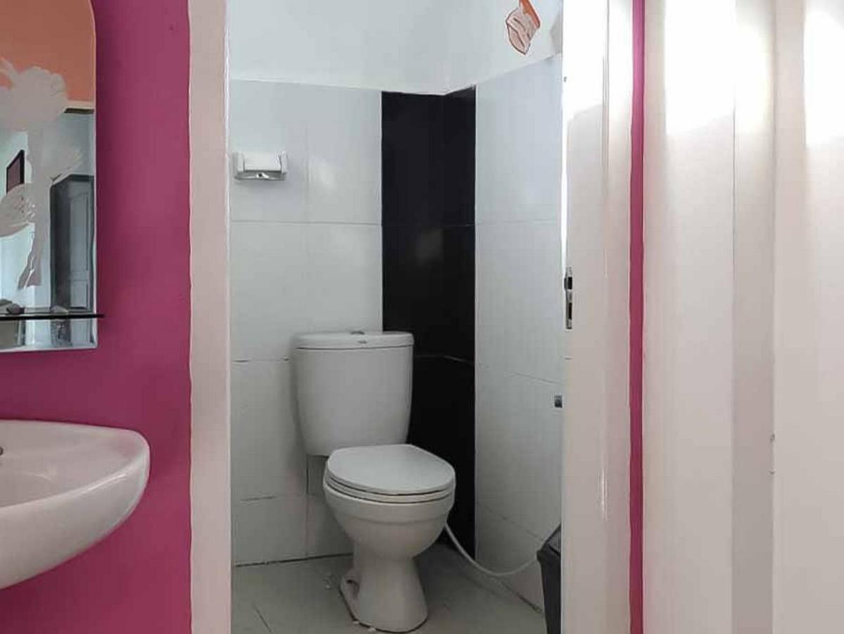 Hotel Ananda Syariah Redpartner 武吉丁宜 外观 照片