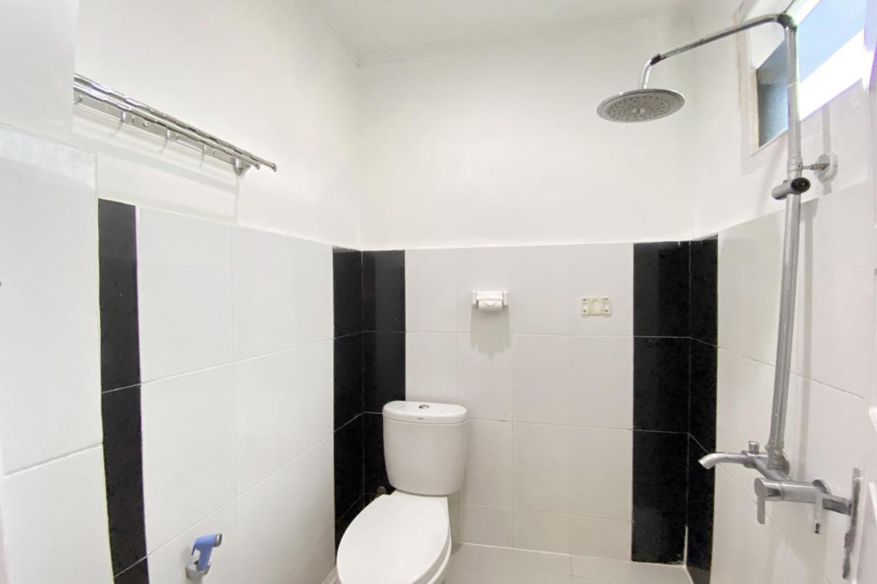 Hotel Ananda Syariah Redpartner 武吉丁宜 外观 照片